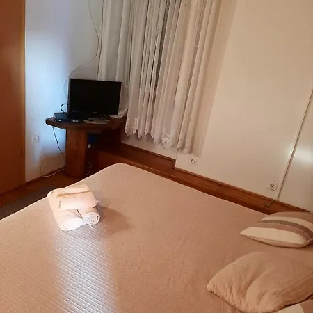 Kairos Apartman *